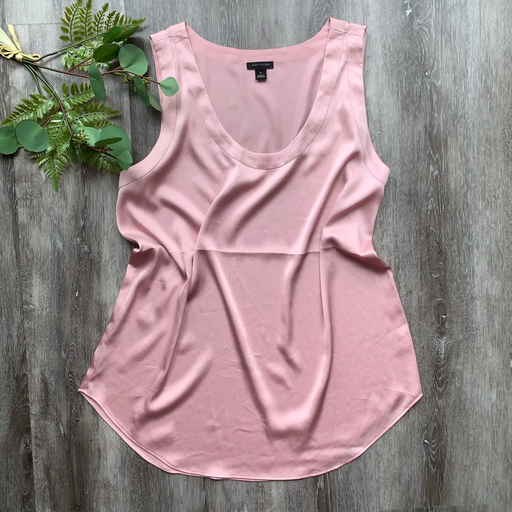 Ann Taylor Polyester Tank